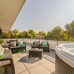 Apartmán Moments - Emerald Penthouse