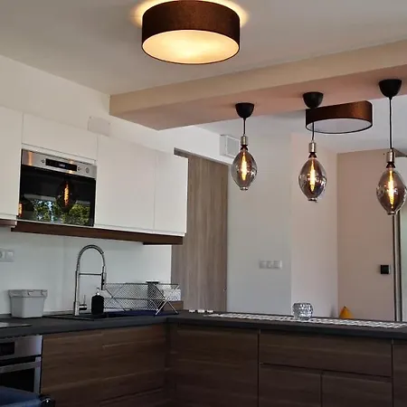 Apartman Moments - Emerald Penthouse