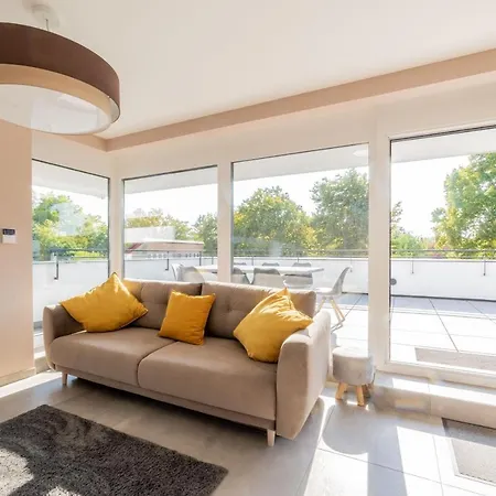 Apartman Moments - Emerald Penthouse Balatonszemes