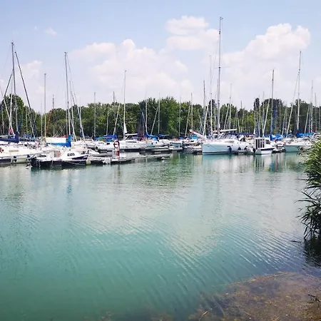 Apartman Moments - Emerald Penthouse Balatonszemes