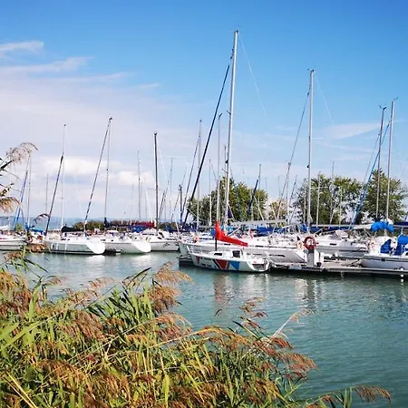 Apartman Moments - Emerald Penthouse Balatonszemes