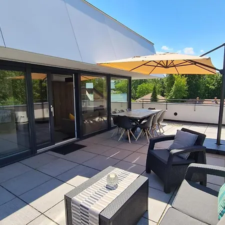 Moments - Emerald Penthouse