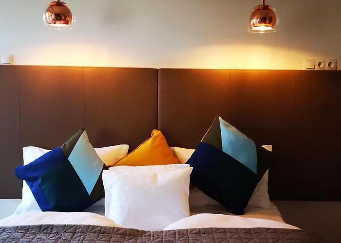 Apartment Moments - Emerald Penthouse Balatonszemes