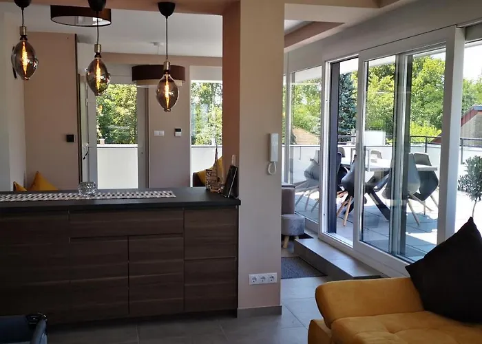 Moments - Emerald Penthouse Balatonszemes